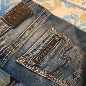 Silver Jeans Dark Blue Denim with Brown Details